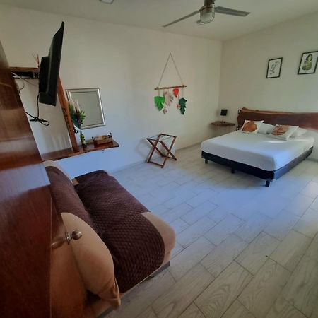 Hotel Brisas בקאלאר מראה חיצוני תמונה