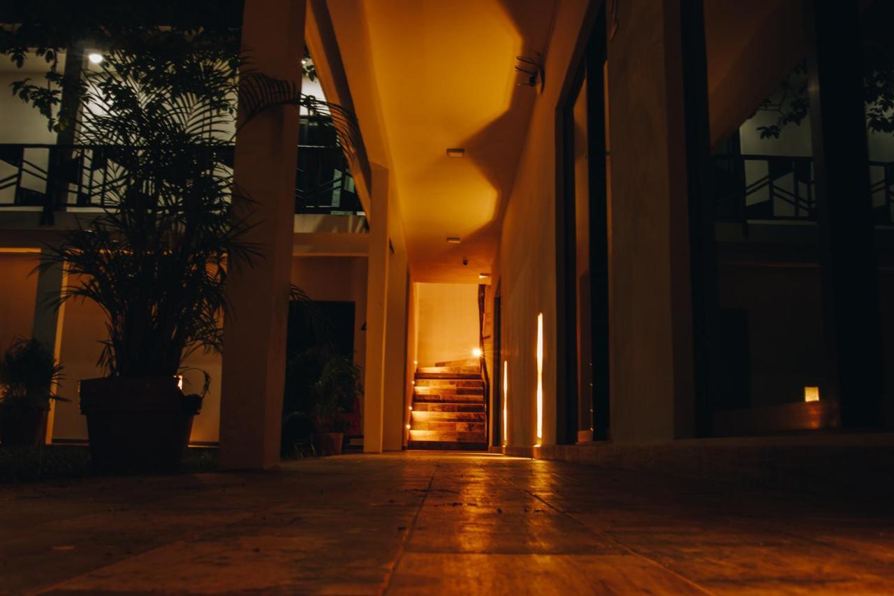Hotel Brisas בקאלאר מראה חיצוני תמונה