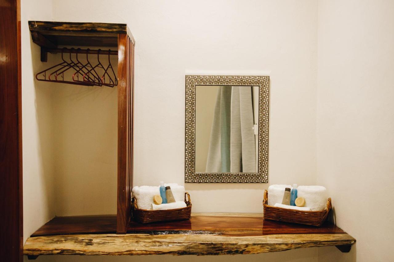 Hotel Brisas בקאלאר מראה חיצוני תמונה