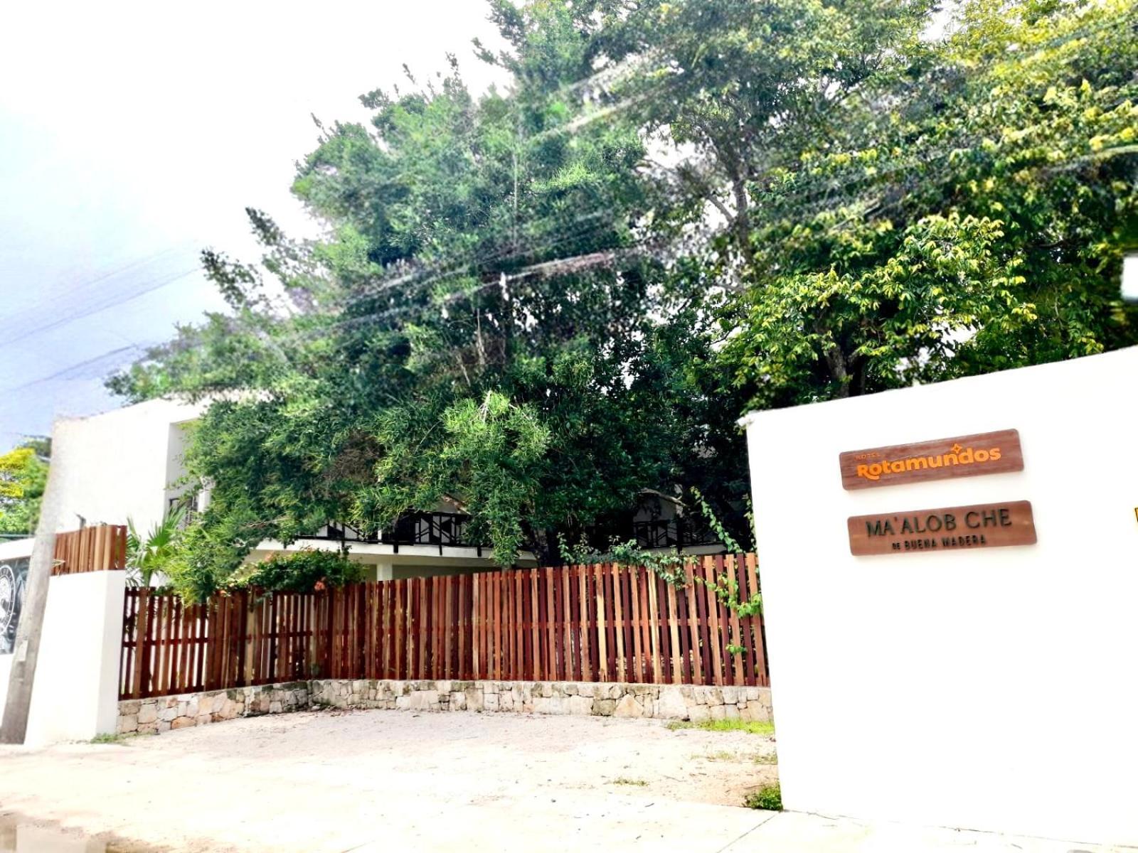 Hotel Brisas בקאלאר מראה חיצוני תמונה