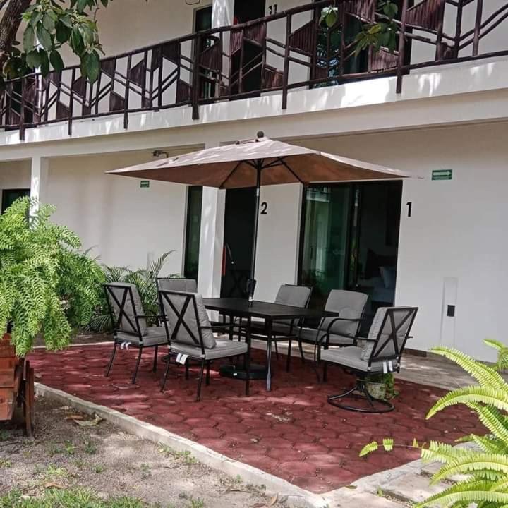 Hotel Brisas בקאלאר מראה חיצוני תמונה
