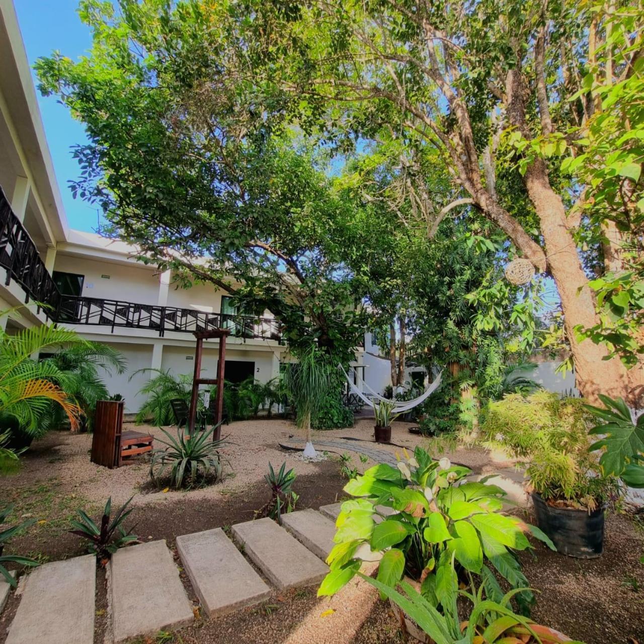 Hotel Brisas בקאלאר מראה חיצוני תמונה