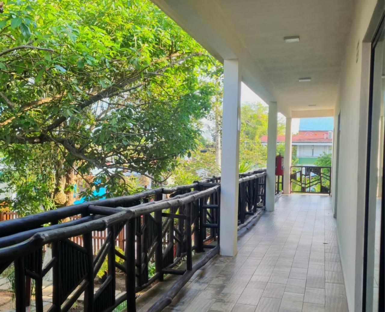 Hotel Brisas בקאלאר מראה חיצוני תמונה