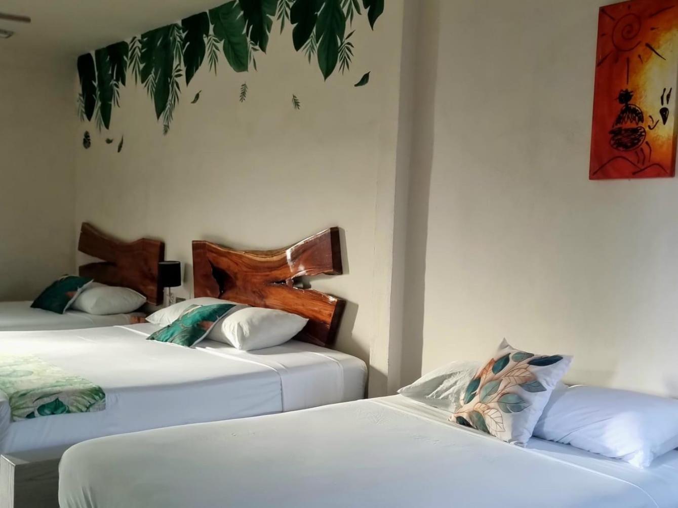 Hotel Brisas בקאלאר מראה חיצוני תמונה